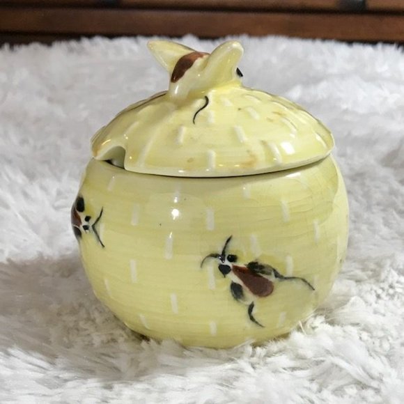 Vintage Yellow Glazed 3D Honey Pot with Wood Honey Dipper - Picture 5 of 8